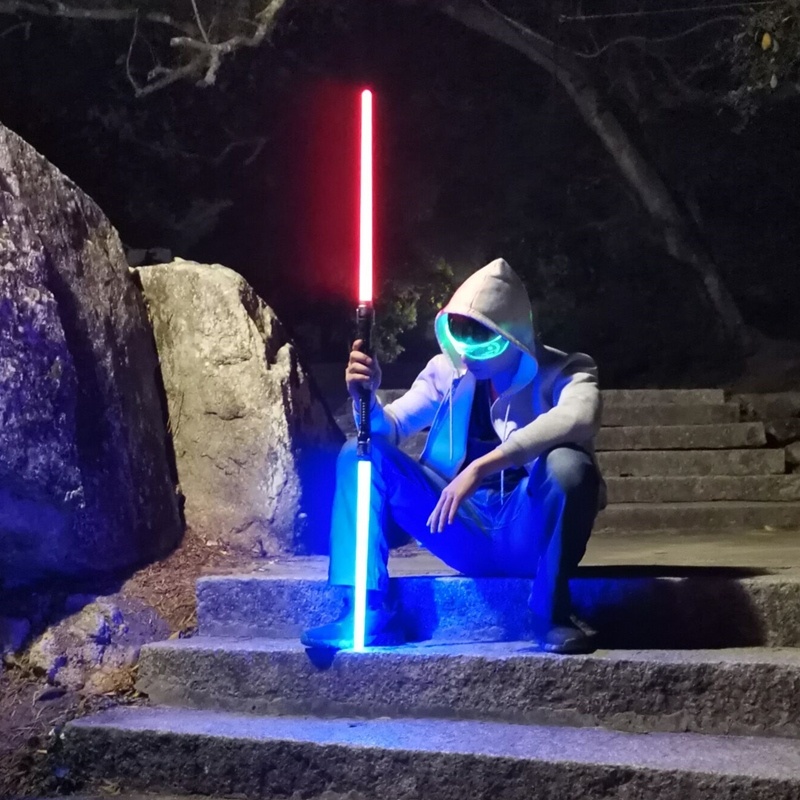 Laser Sword telescopic Star Wars Light Sword Genuine Nets Red Children Toy Boys Firefly Glowing Sword Flash