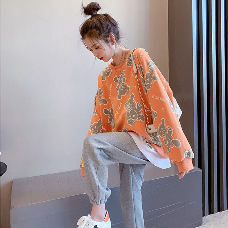 Pregnant woman's sweatshirt spring autumn clothes loose long sleeves mid-length version large size slim fit jacket Fashion style winter style with velvet gestation late