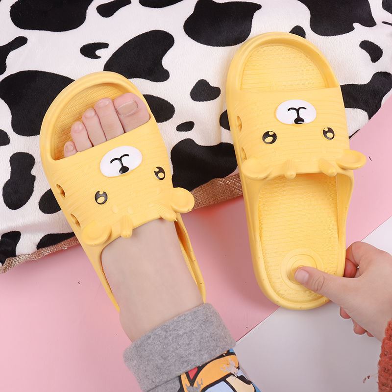 Anti-slip thick bottom cartoon children slippers and summer integrated moulding men and women large and medium-sized new indoor outwear bathing