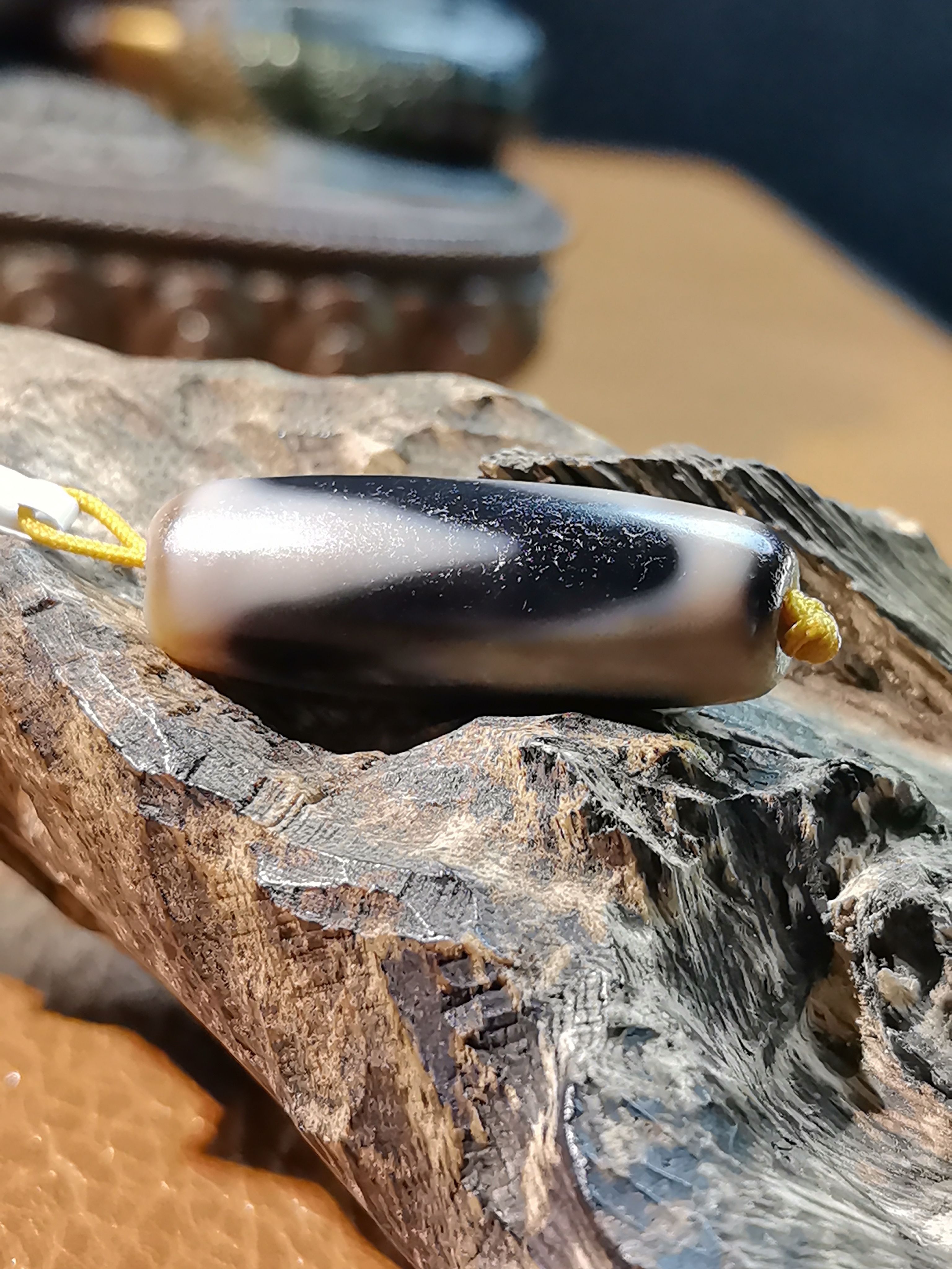 25年最新！虎牙天珠藏传至纯九眼石页岩玉髓玛瑙真品油润细腻温润