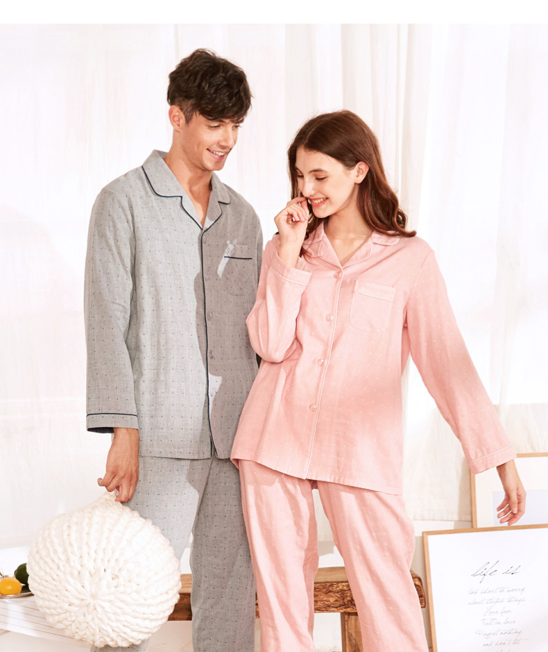 Bộ đồ ngủ cotton dài tay mùa xuân và mùa thu tiêu chuẩn Mỹ cho nam và nữ đơn giản có thể mặc bên ngoài dịch vụ cotton bộ đồ the thao nữ hàng hiệu
