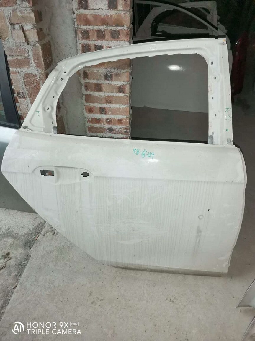 Ford Foowise left front door left rear door right front door rear door rear door tailgate lid leaf plate detached car