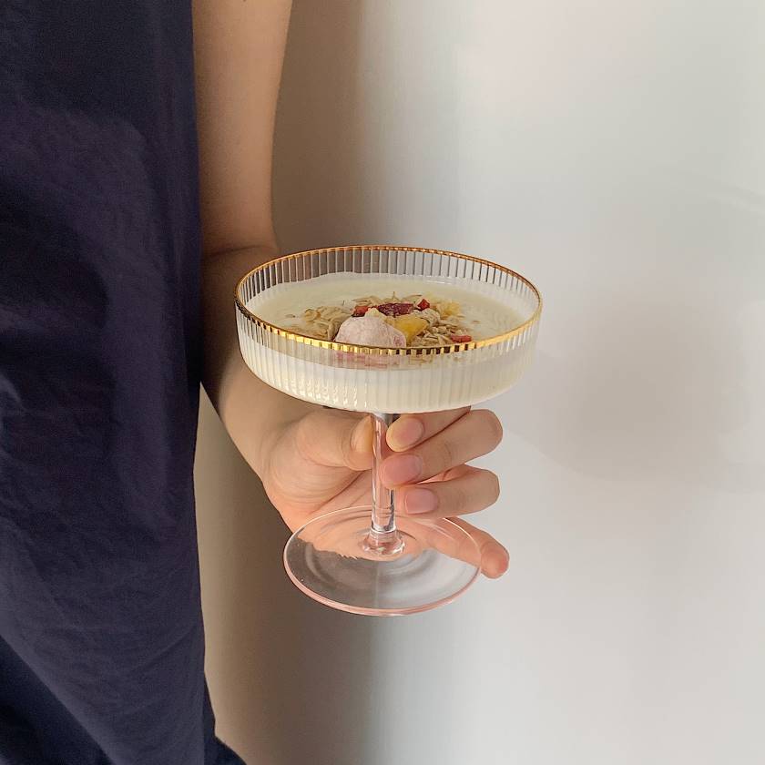 ins red high color glass of Phnom Penh glass ice cream cup yogurt cup high foot pudding cup sweet cup snack bowl
