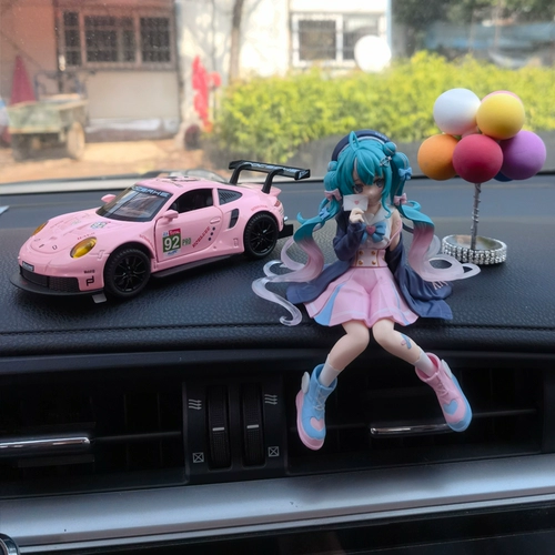 Hatsune Miku Future Car Swing Motor Catalog Кандидат в двухмерный аниме -ручный внутренний отдел.