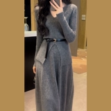 Вязаное платье-свитер для женщин, ранняя осень 2025 года, новый внутренний костюм Xiaoxiang, комплект элитного наряда, полный комплект