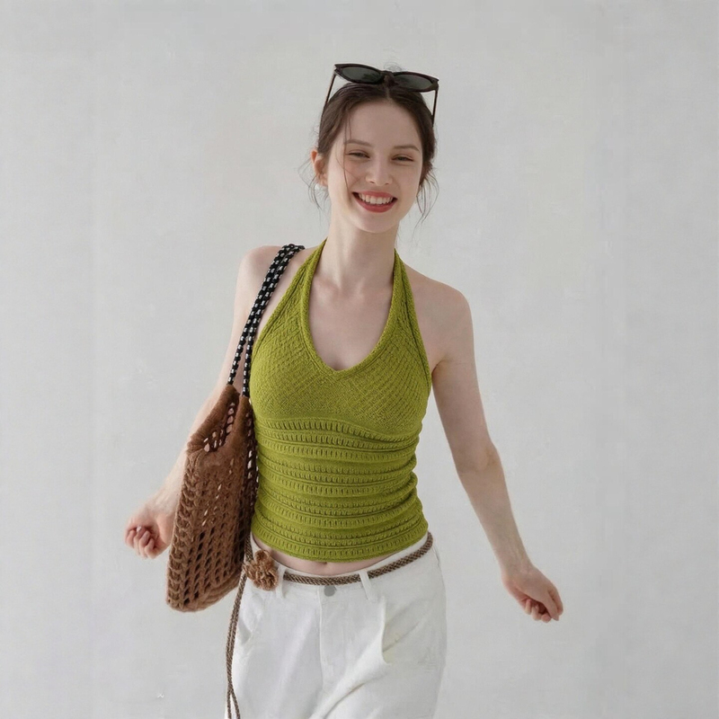 Hot Girl V-Neck Green Halter Neck Knitted Camisole for Women, Summer Thin Slim-Fit Short Top That Covers Side Breasts Hot Girl V-Neck Green Halter Neck Knitted Camisole for Women, Summer Thin Slim-Fit Short Top That Covers Side Breasts