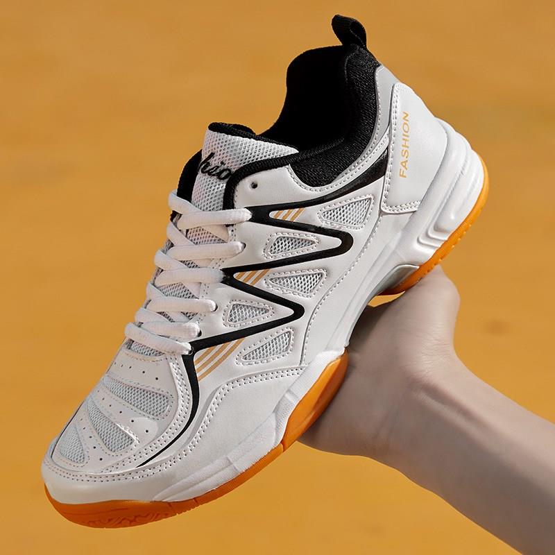 Yunicus official flagship brand new badminton shoes male professional lightweight and large 46 breathable 47 skid