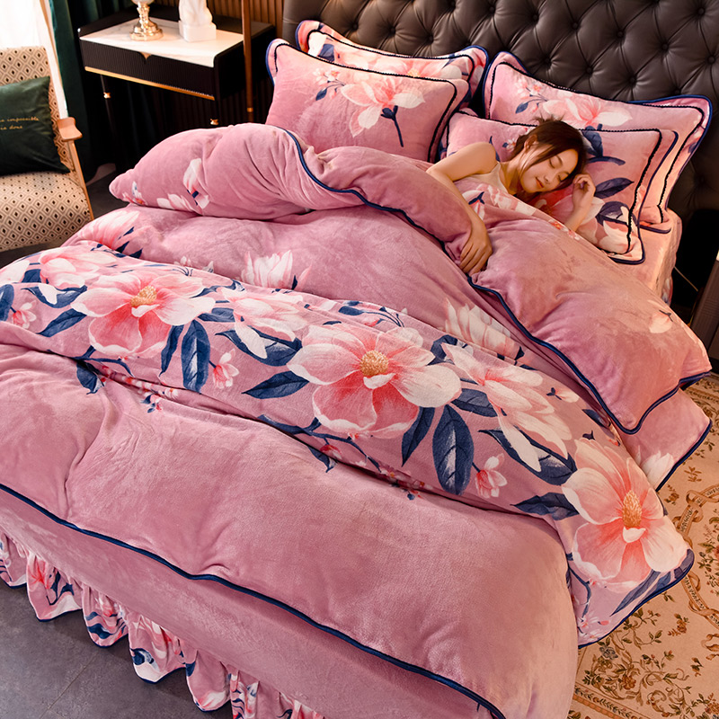 Luxury Fuanna Home Textiles Four-piece Gold Mink Fleece Milk Fleece Thickened Warm Coral Fleece Winter Bed Skirt