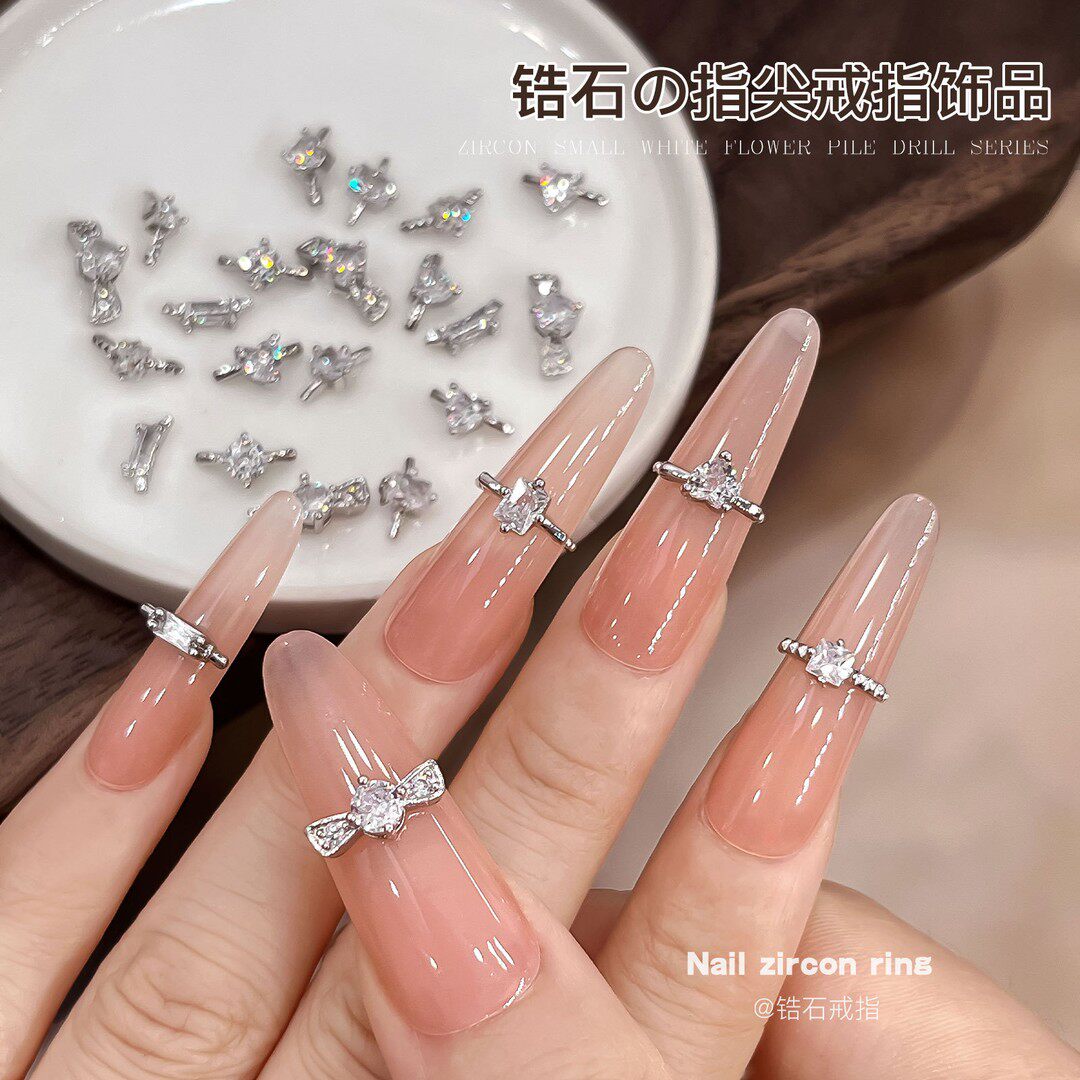 Zircon fingertip ring, manicure jewelry, light luxury, sparkling diamond nails, finished diamonds