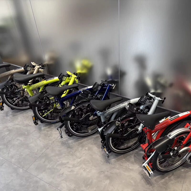 British Xiaobu Folding Bike, Sand Dune Brown, Cline m Handlebar, 4/12 Speed, Postal Green/Plum Red/Cloud Blue Xiaobu