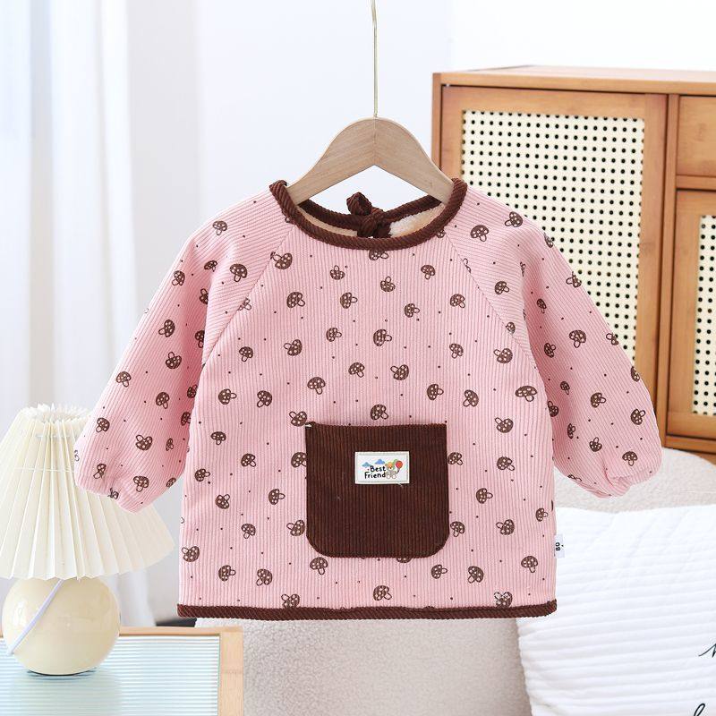 儿童冬季保暖新宠：加绒反穿衣的流行趋势