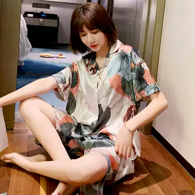 Pajamas women's summer ice silk short sleeves thin fresh spring and autumn silk two-piece suit women's home clothes can be worn outside