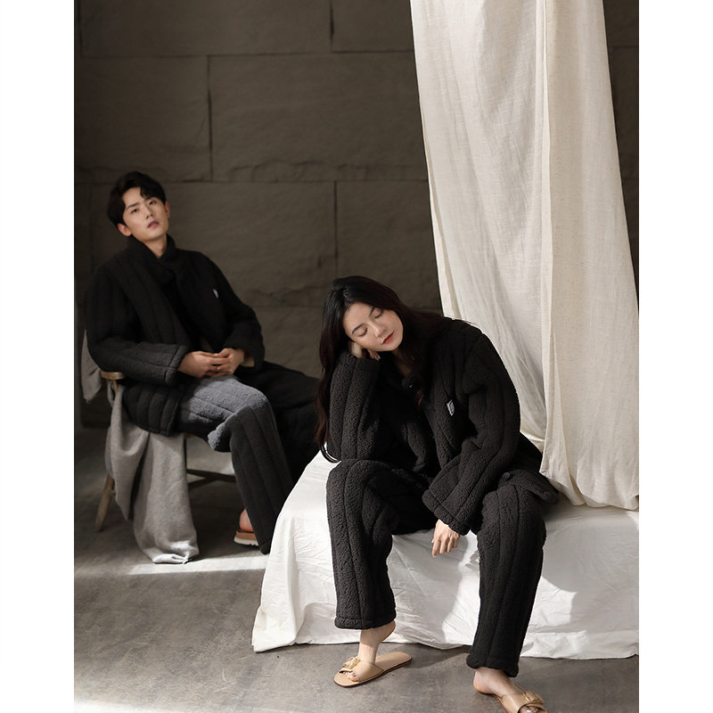 Couple sleepwear women Winter new Coral Suede Triple laminated cotton thickened Garsuede men's home Flannel Flannel Suit