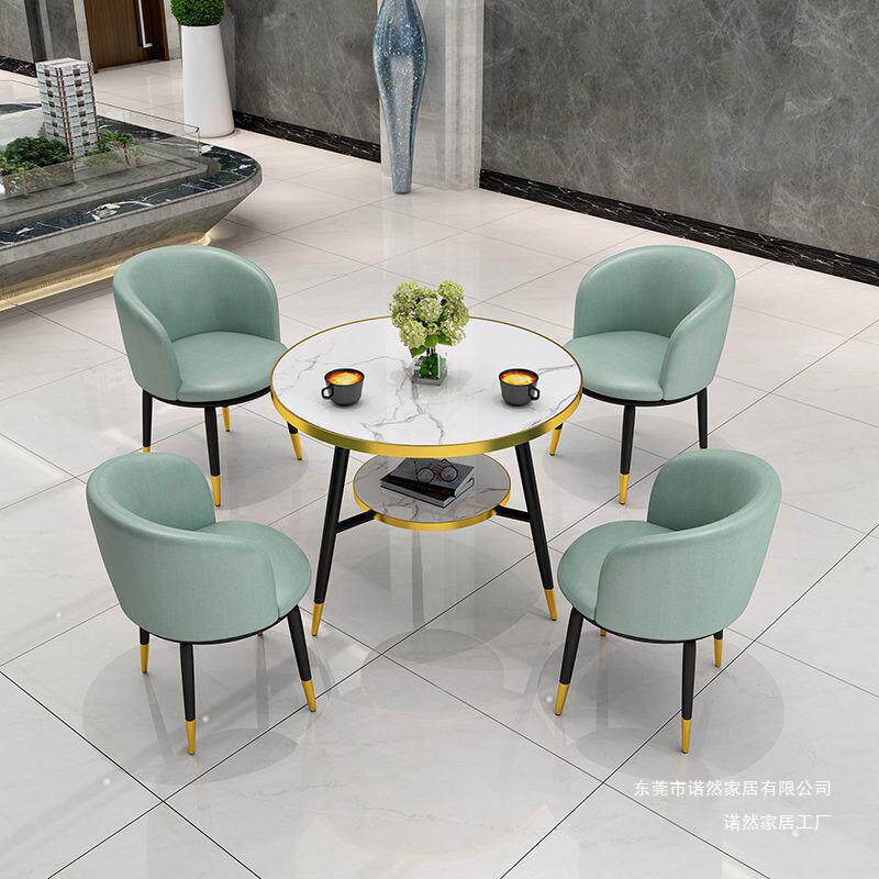 Brief Balcony Casual Table And Chairs New Talks Table And Chairs Portfolio Sale of the reception guests at the table The small family type-Taobao