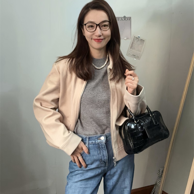 Banana Republic Autumn and Winter Women's Elegant and Stylish Light Pink Woolen Jacket in Stock