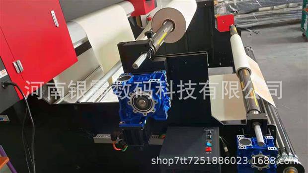 Фото машины 帆布数码印花机 帆布窗帘面料热转印机 桌布帆布热转移印花打印机