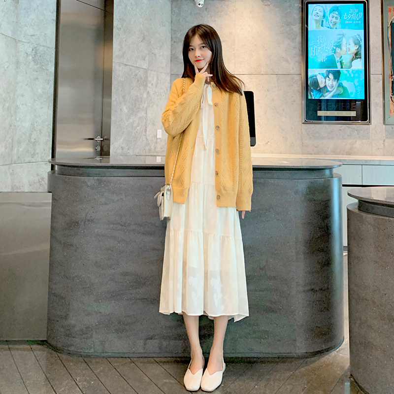 Pregnant women's spring clothing snowspun foreign fashion Fashion Loose Suit 2022 Spring and autumn models New can breastfeed two sets of hot mothers