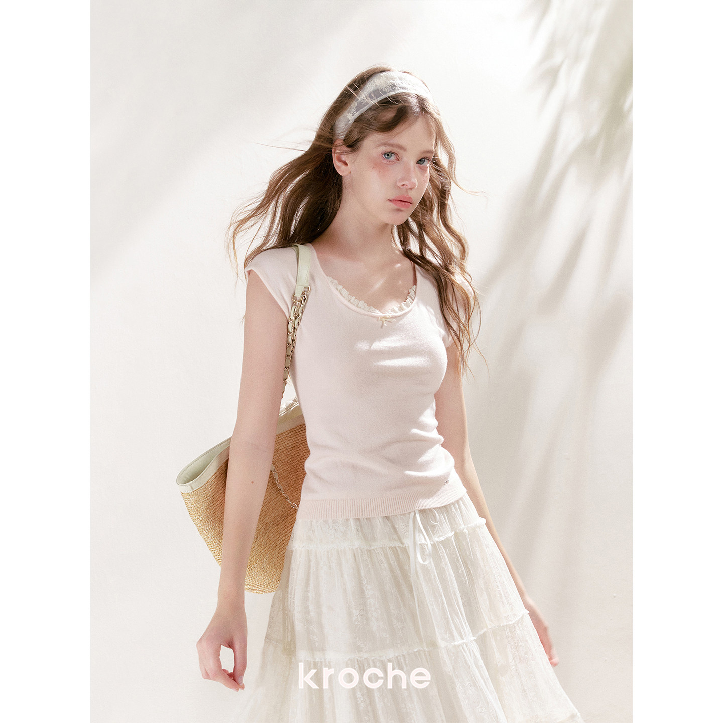 KROCHE レース スクエアネック 半袖 Tシャツ KPC8099
