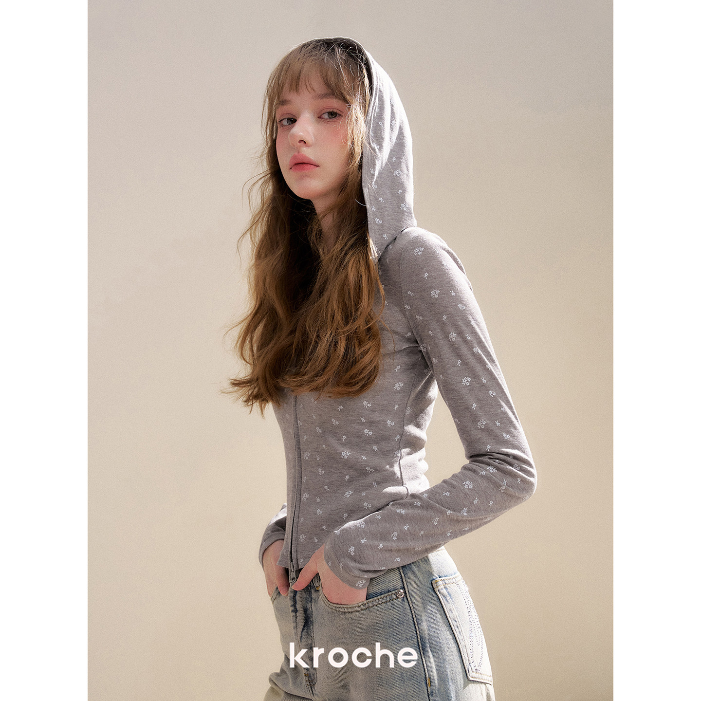 KROCHE プリント フード付き スウェット・パーカー KE7053
