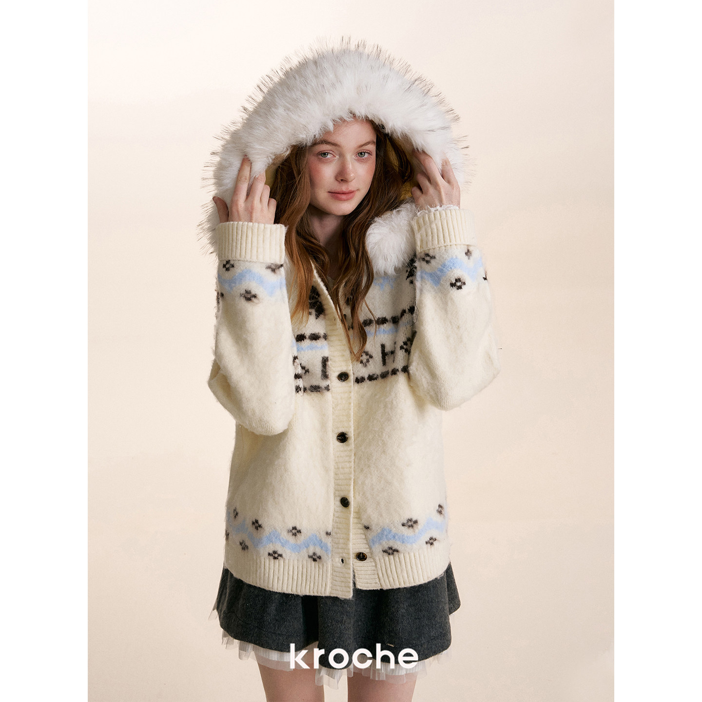 KROCHE フード付き ニット KTS9031