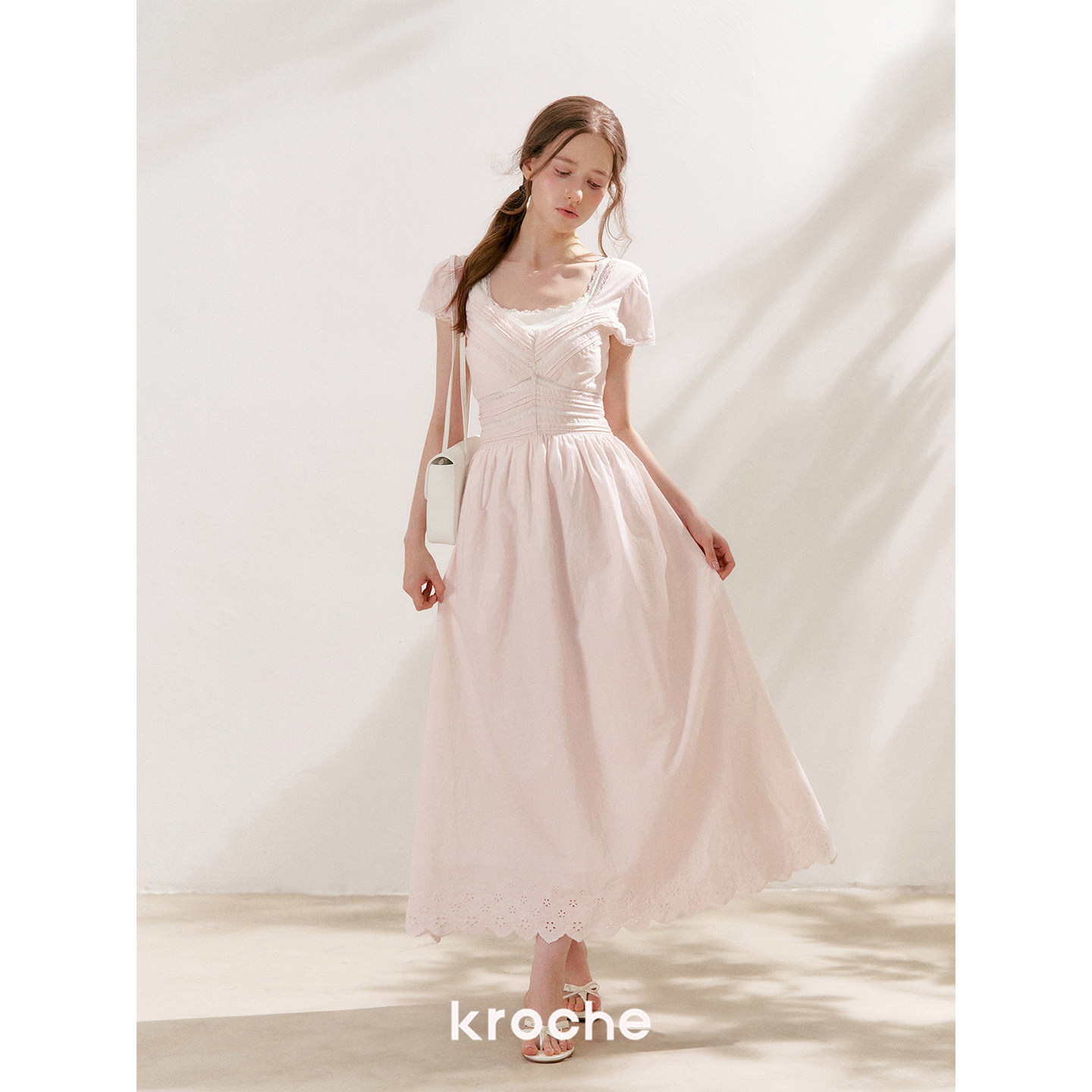 KROCHE レース Vネック 透かし編み ワンピース