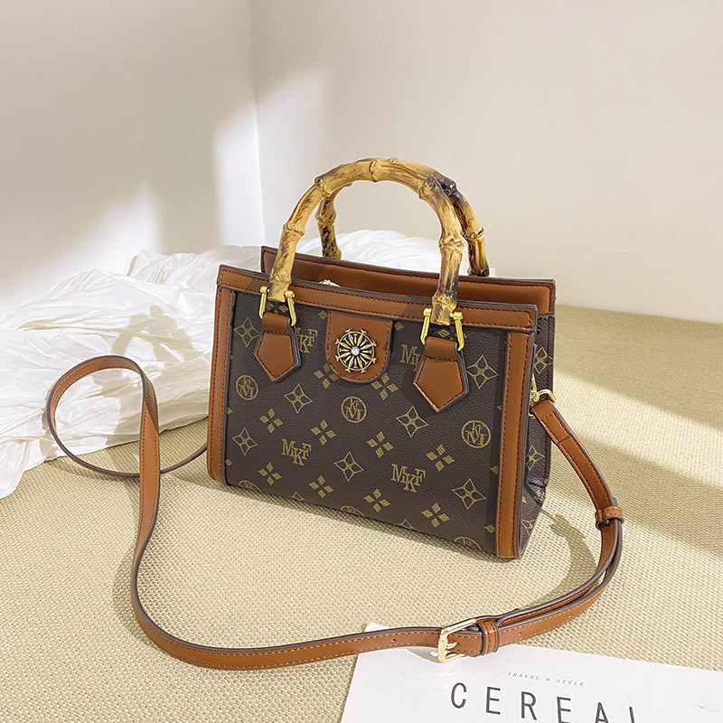 Diego Dietero, designer Nordic light extravagant brand I look out for you to wear to see you I can't see you