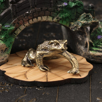 Antique antique distressed miscellaneous brass toad personalized tea pet ornaments golden toad toy animal ornaments