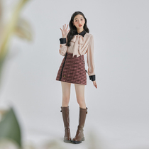 Small deers puff pink Thousand Paper Cranes with detachable bow tie shirt close-up and half skirt suit