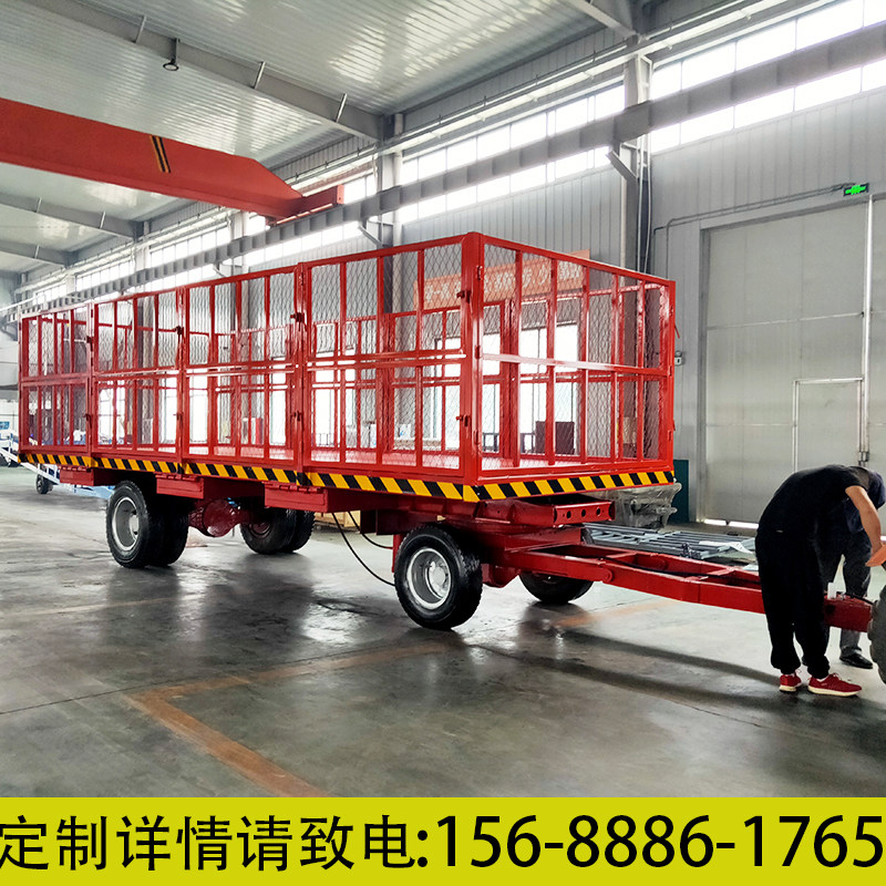Tractor Tractor Pallet Train Station Airport Luggage Transport Steering Trailer Forklift Four-Wheel Trailer