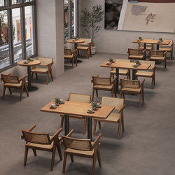 와비 스타일 단단한 서양 음식 카페 테이블과 의자 조합 밀크티 일식 레스토랑 테이블 좌석 상업 맞춤화