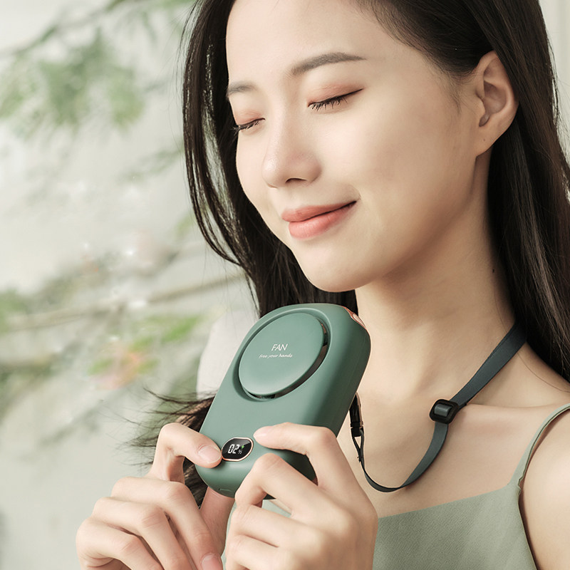 Lazy hanging neck small fan mini portable portable hanging neck neck leafless student cute charging small desktop