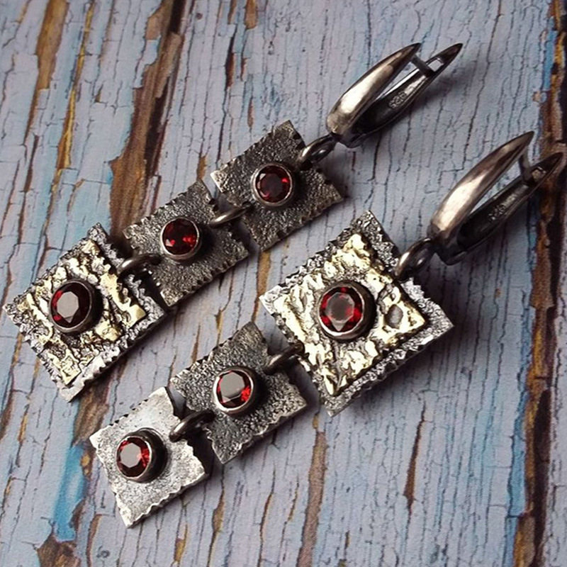 Vintage Rhinestone-Inlaid Square Metal Pendant Earrings | Retro Statement Jewelry for Women