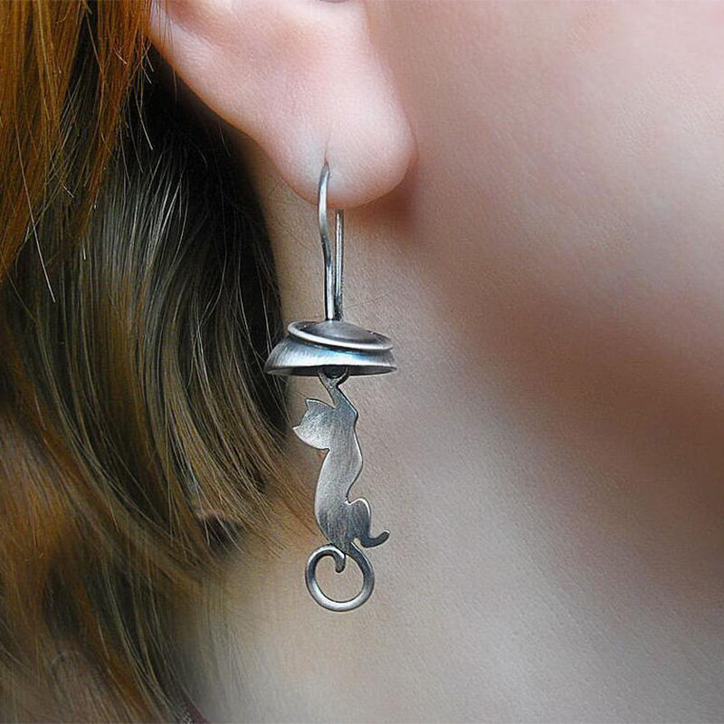 Vintage Minimalist Cat Silhouette Earrings Unique Alloy Jewelry