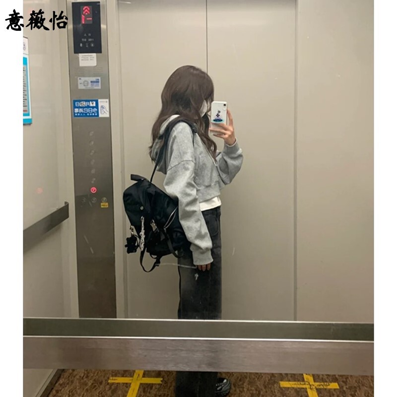 New Short Hooded Zip-Up Sweatshirt for Women, Spring and Autumn Korean Style, Loose Long-Sleeve Cardigan Jacket, Student Top, Trendy Jacket