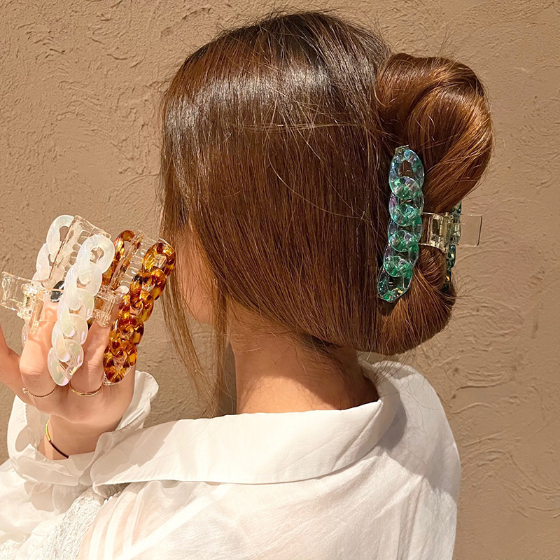 South Korea's Dongdaemun trend assembly chain grab clip BAO WEN shark clip hair temperament hairpin travel headwear