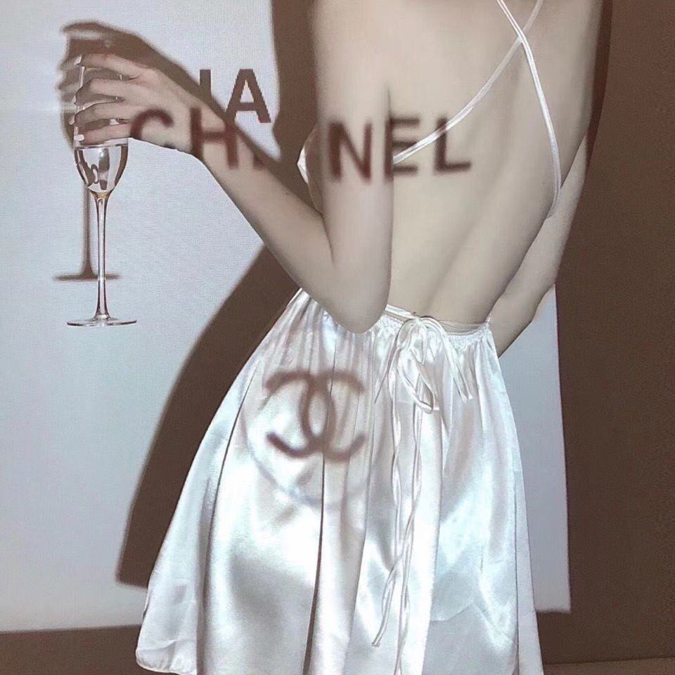 Sweetheart Style Pure Desire Wind Sexy Sleeping Dress Silk Wood Ear Side Beauty Back Strap V Collar Harness Sleeping Skirt