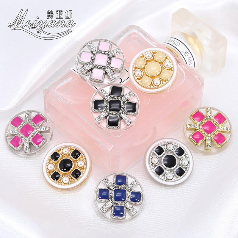 Upscale Delicate Pearl Small Scent Wind Buttons BLUE METAL WOMEN'S ROUND METAL LADIES COAT CLOTHING JACKET DECORATION BUTTONS ACCESSORIES