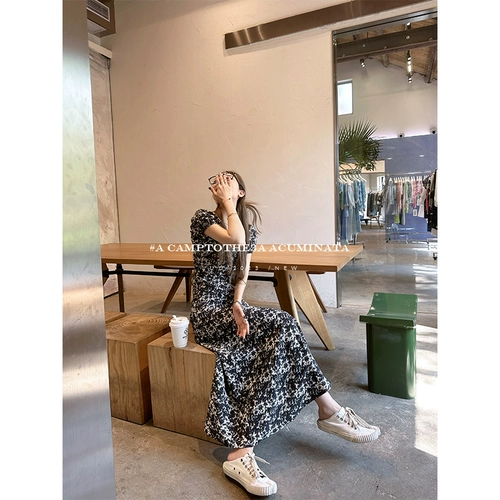 Летнее платье, длинная юбка для отдыха, французский стиль, по фигуре, А-силуэт, средней длины, короткий рукав