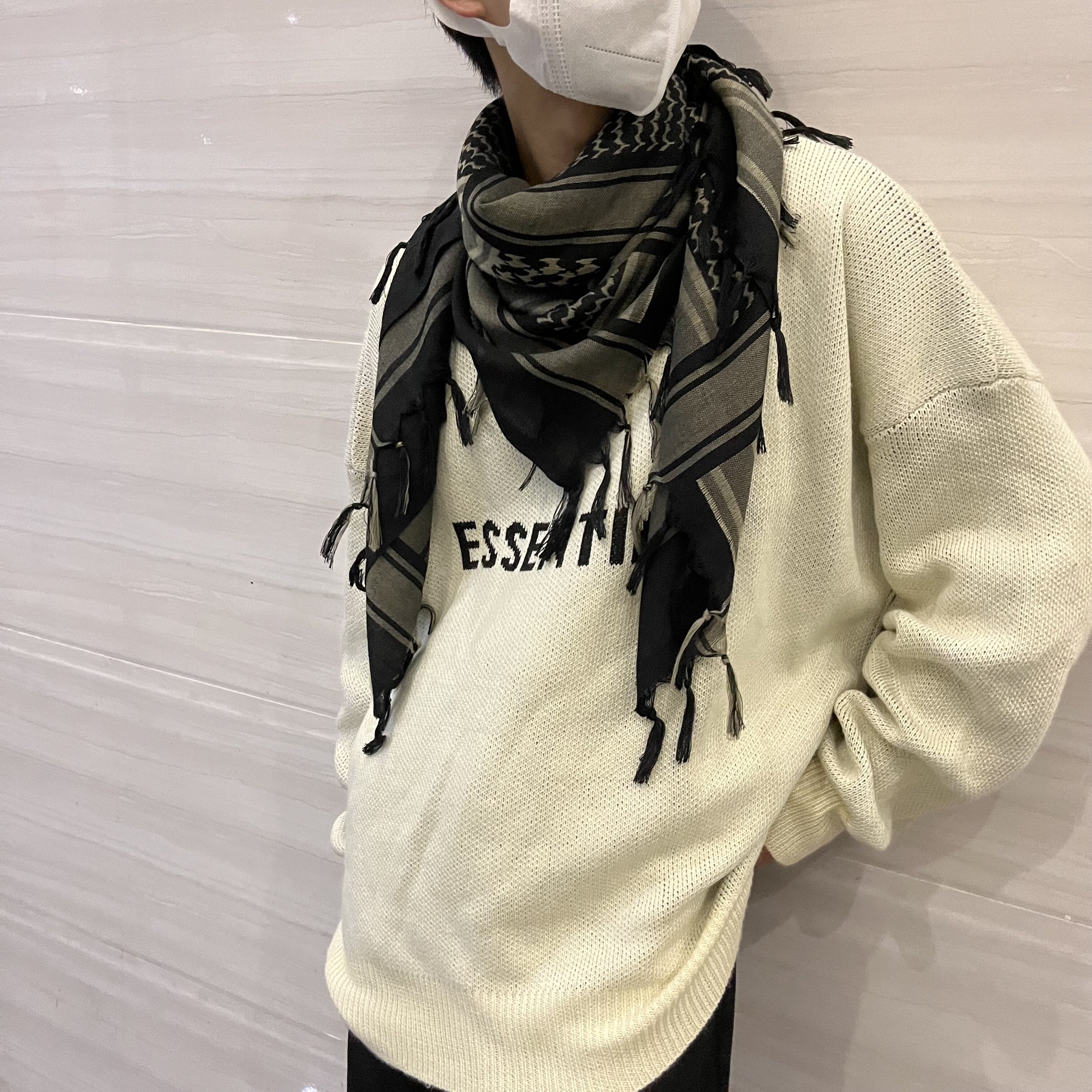 Undercover Scarf 06T, Arabic Tassel Check Bandit Scarf, Punk Subculture Square UC Shawl