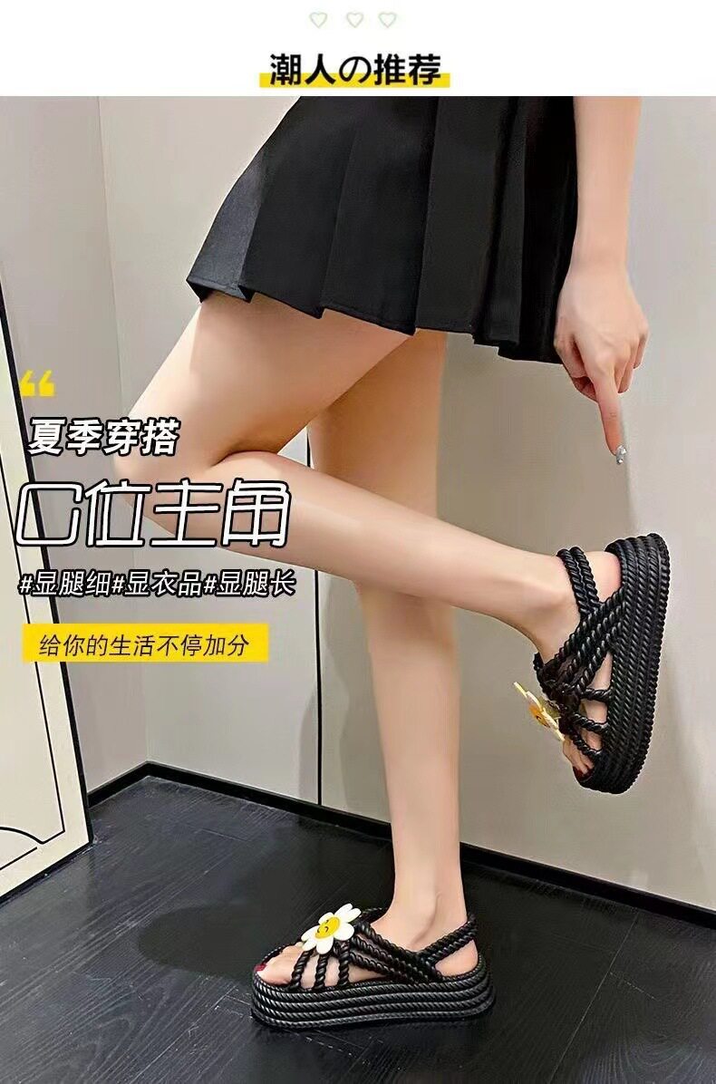 Сандалии 平底凉鞋女2025今年流行夏季新款厚底一字带小仙女网红爆款松糕鞋