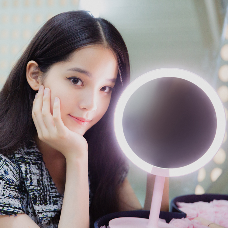 Ouyang Nana the same ~ daylight-like mirror AMIRO makeup mirror high definition table led portable makeup table lamp