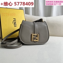 Deposit fashion good-looking casual good popular popular trendy and beautiful books one after another