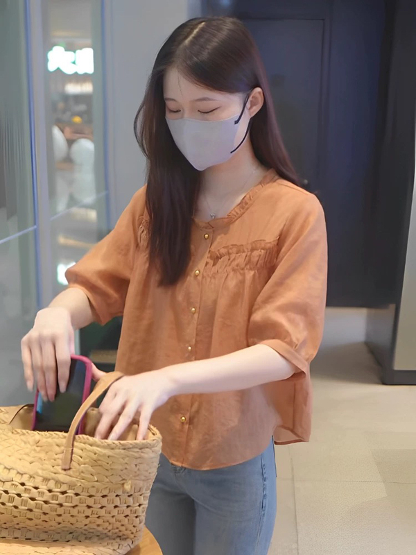 Chanel-Style Short-Sleeved Shirt for Women, Summer 2026, Elegant, Slimming, Tummy-Covering Chiffon Top, Unique and Beautiful Blouse