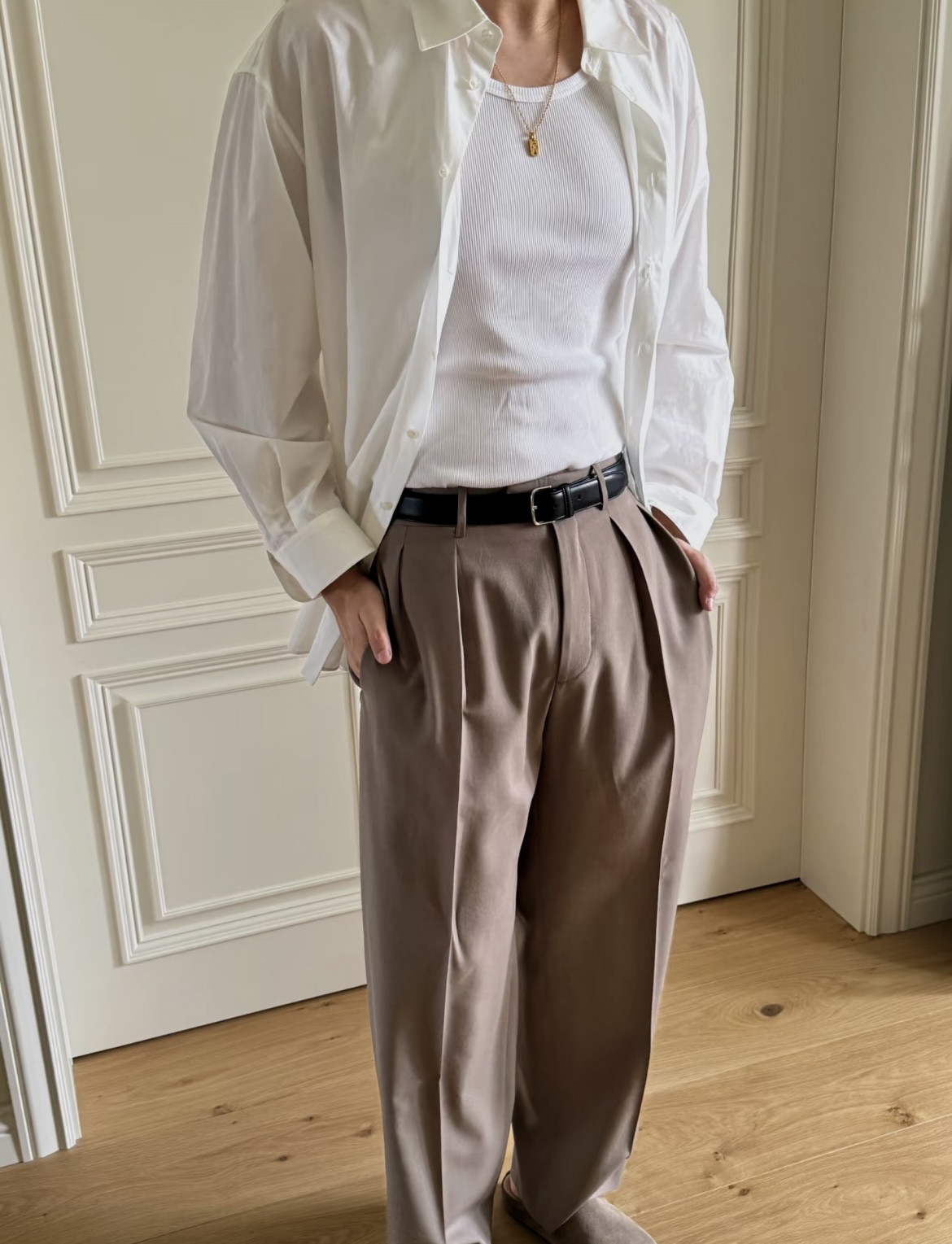THE ROW Mikeno Pleated Wool Pants THE ROW Mikeno Wool Pants The Row
