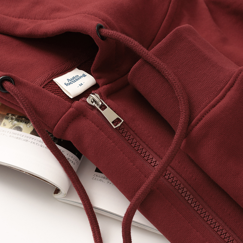 Red Wine Red Jacket for Men, Maroon Maple Leaf Red Loose-Fitting Couple's Hooded Zip-Up Sweatshirt for Women