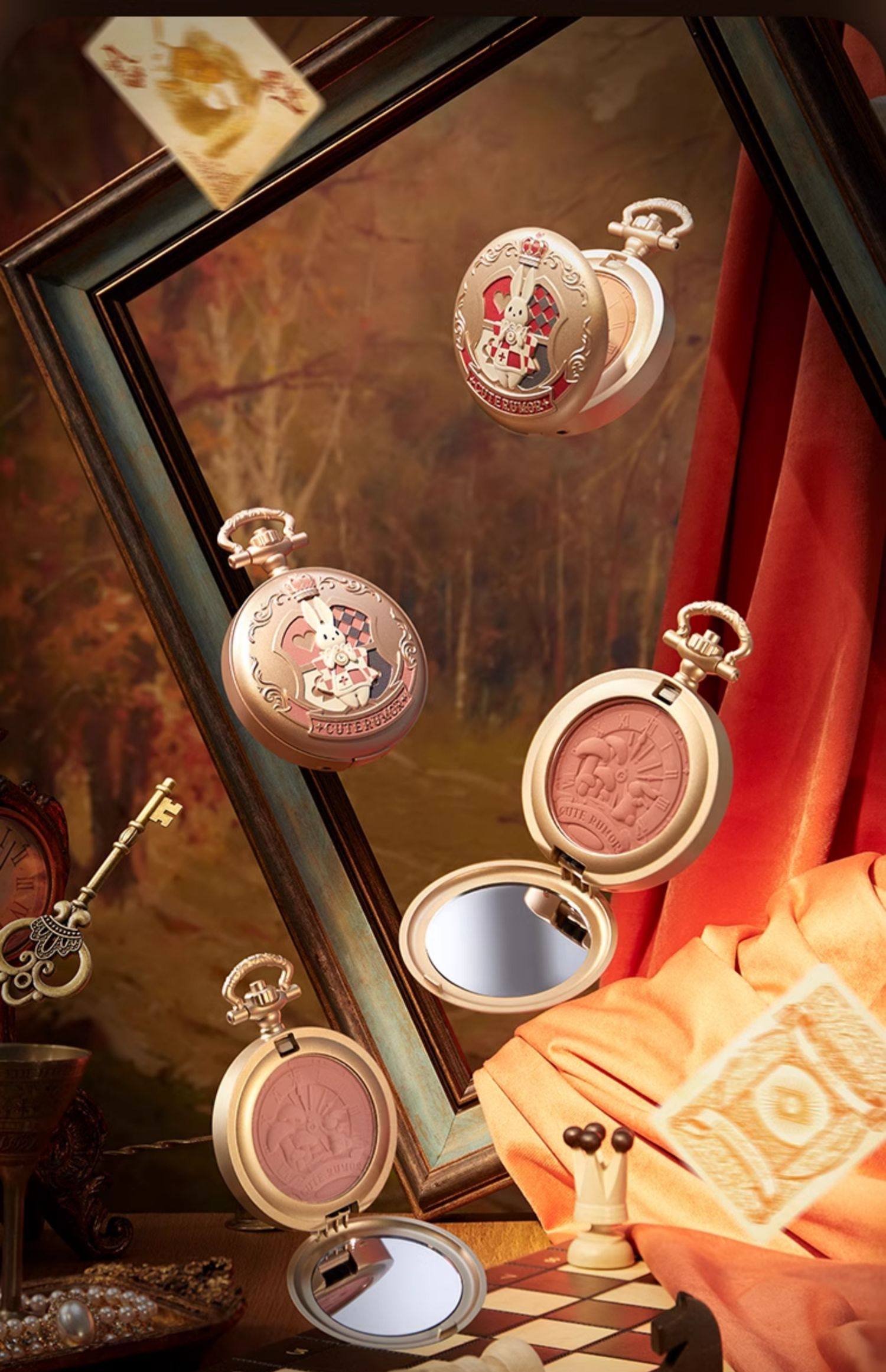 【中国直邮】 醉时光 怀表腮红 可爱物语奇镜茶会兔兔哑光修容R06天真童谣(BABY奶油粉)*1件