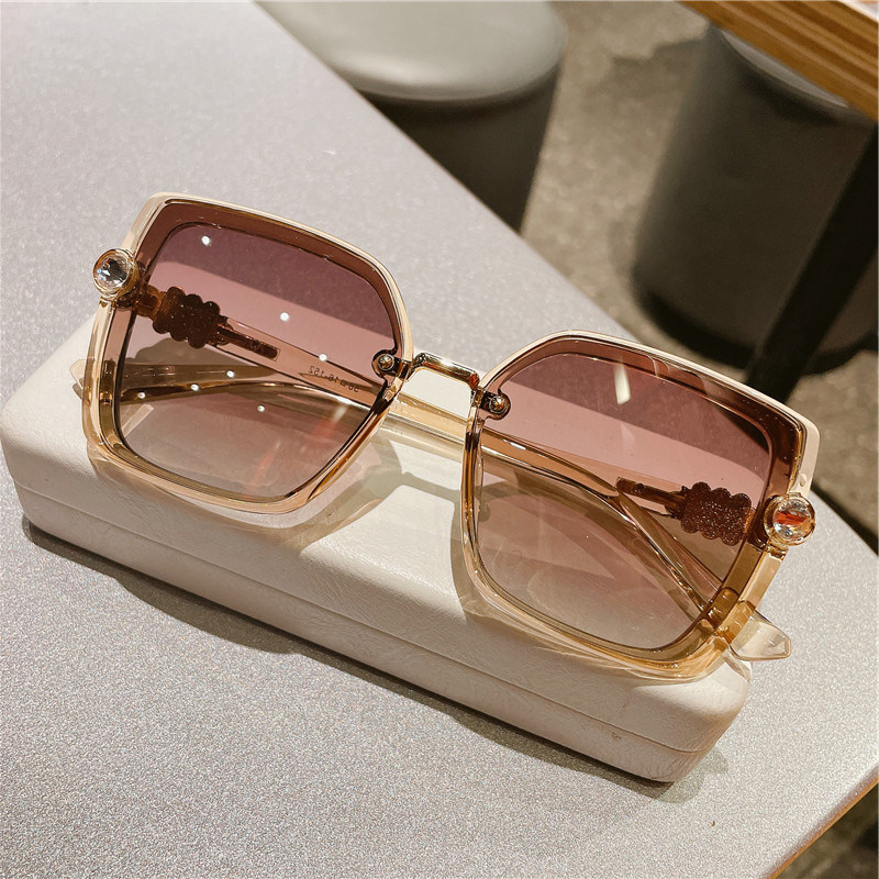 Sunscreen Sunglasses Ladies 2022 New Retro Diamond Glasses Premium Sense Driving Anti-UV Polarized Sunglasses