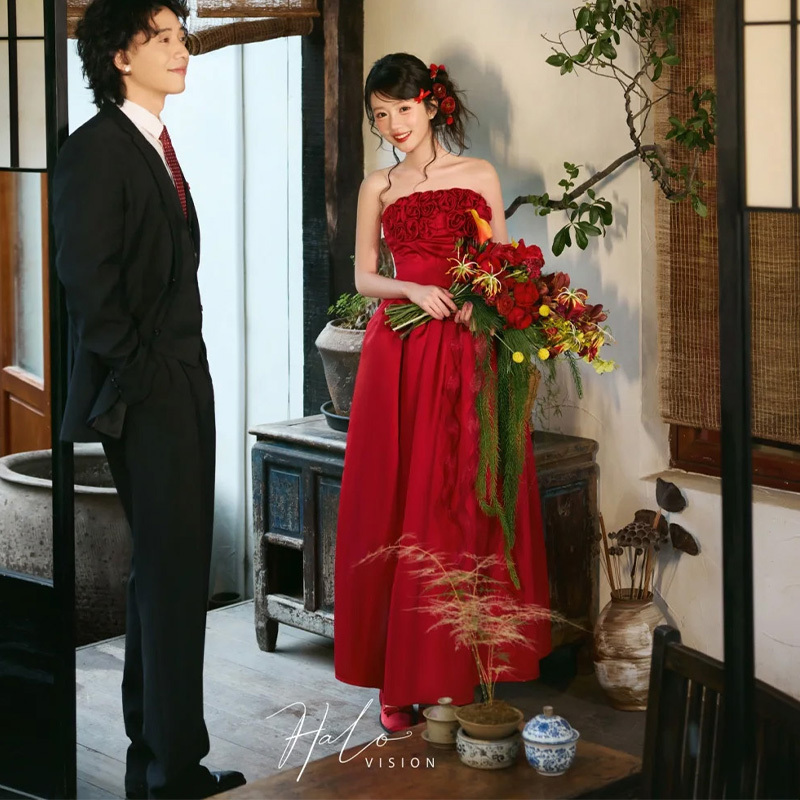 High-End Light Luxury Red Strapless Satin Evening Dress 2026 New Light Luxury Dressing Gown for Women Bride Engagement Toast Dress High-End Light Luxury Red Strapless Satin Evening Dress 2026 New Light Luxury Dressing Gown for Women Bride Engagement Toast Dress