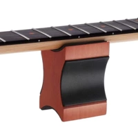 Красно-коричневый