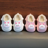 Детские зимние мультяшные тапочки, удерживающие тепло туфли